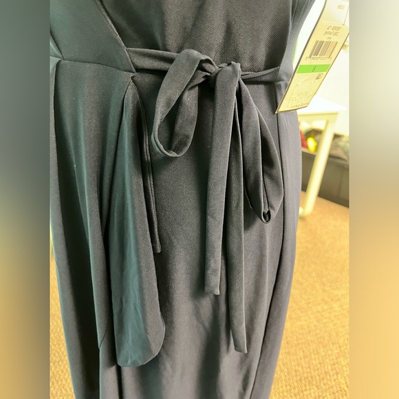 Jessica Howard surplice side ruffle dress in navy size 8. - Picture 5 of 6